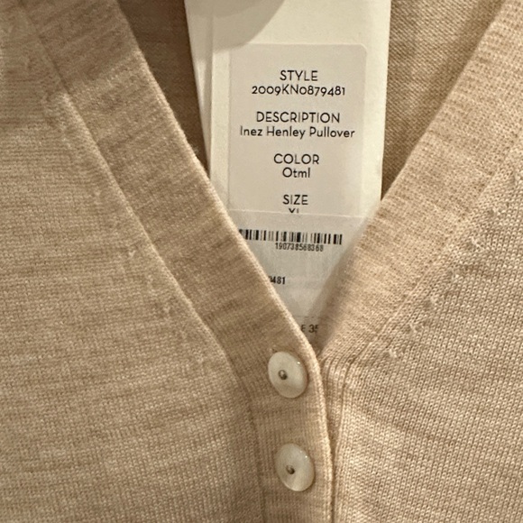 Veronica Beard Inez Henley V-Neck Beige Sweater BNWT XL - Picture 3 of 3